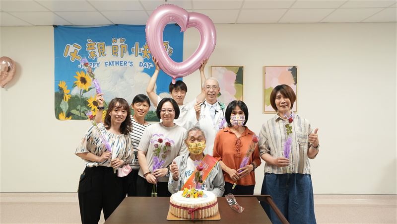 工作太忙上腹痛沒食慾 竟罹癌王4期轉移