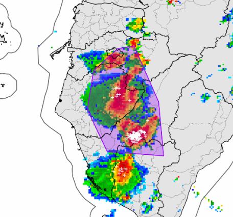 氣象署針對「嘉義市、嘉義縣、台南市、高雄市、屏東縣」發布大雷雨即時訊息。(圖/翻攝自中央氣象署)
