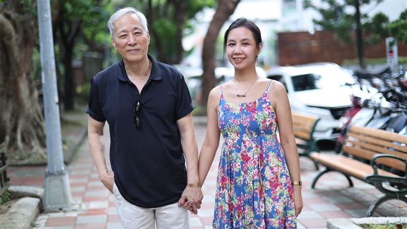 姜厚任認愛挨酸恐被騙!曬39年前鐵證反擊