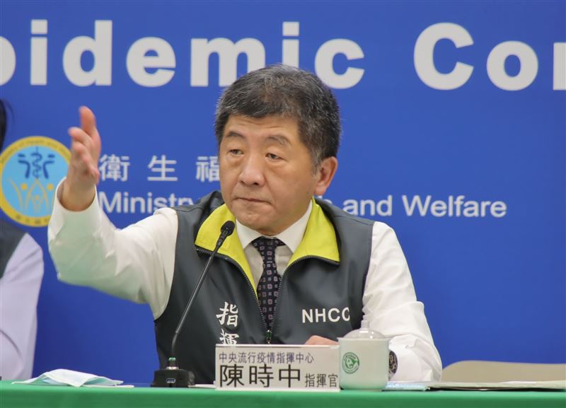 行政院政務委員陳時中在新冠疫情期間擔任衛福部長、中央流行疫情指揮中心指揮官（圖／翻攝自陳時中臉書）