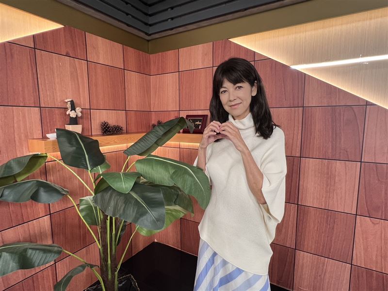 陳明真與丈夫季忠平育有一對雙胞胎兒子,親子關係十分親近。(圖/年代提供)