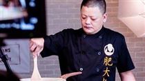 肥大叔猝逝前為何堅持直播？網悲曝這原因