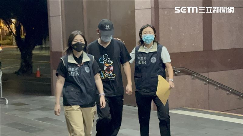 兆基屋管共同創辦人、趙姬投資實際營運負責人林佑任,移送北檢複訊。(圖/記者楊佩琪攝)
