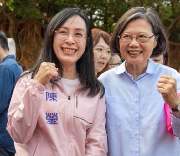蔡英文擔任陳瑩台東縣長競選總部的主任委員。(圖/翻攝自陳瑩臉書)