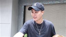 王凱生前暴瘦！經紀人曝「這裡」出狀況