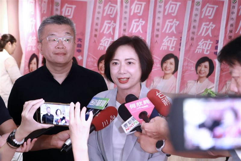 民進黨台中市長參選人何欣純喊中市普發現金，江啟臣稱地方財政能力不一。（圖／翻攝自何欣純臉書）