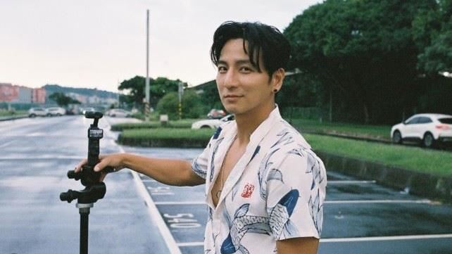 離婚後的第一個父親節,藝人小煜(楊奇煜)沒有大肆談感情,反而曬出與2個兒子的溫馨合照。(圖/翻攝自小煜IG)