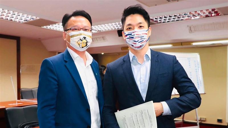 他曝秘密會議：蔣萬安早知疫苗採購真相