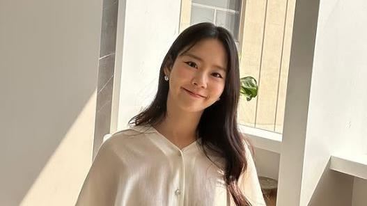 前女團成員椎間盤突出 頻繁發抖粉心疼