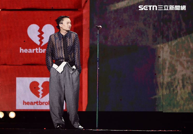 許富凱選父親節在台北小巨蛋開唱。(圖/記者鄭孟晃攝影)