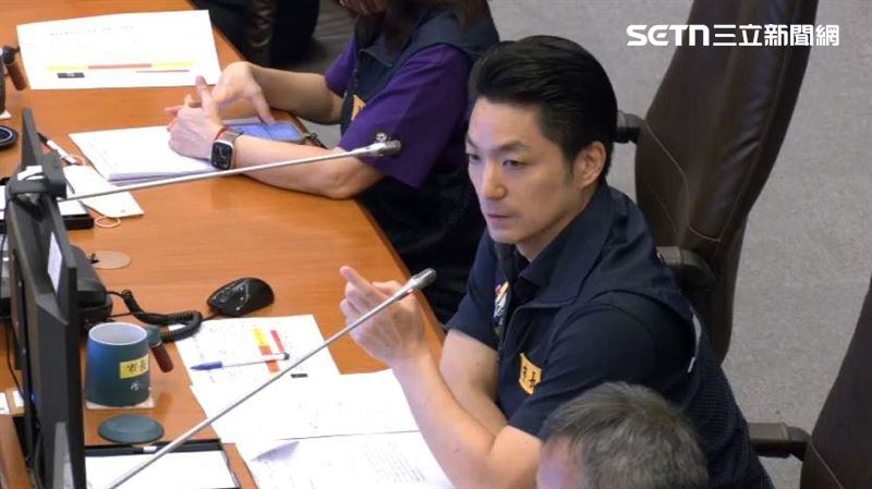 蔣萬安一早直奔災防中心確認防颱整備