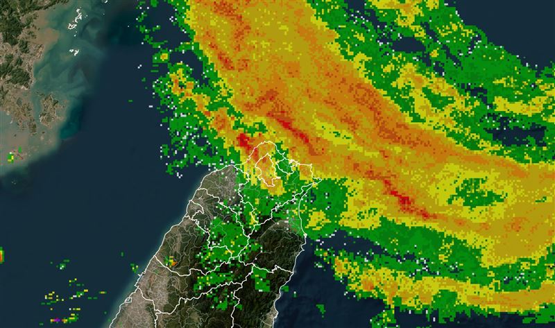 白海豚外圍雨帶特別紮實　鄭明典：別出門