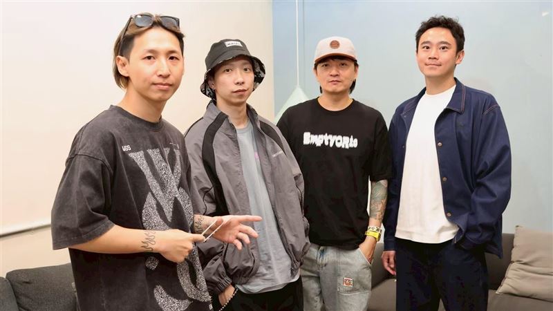 獨/米長蟲仍照吃 樂團主唱嘔吐崩潰爆哭