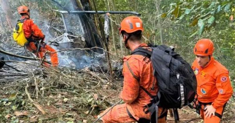 巴西里約熱內盧附近發生一起直升機墜機事故。(圖/翻攝自 Globo News)