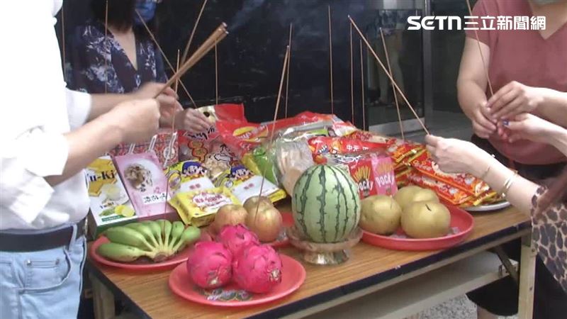 中元普度怎麼拜?楊登嵙推10種開運供品