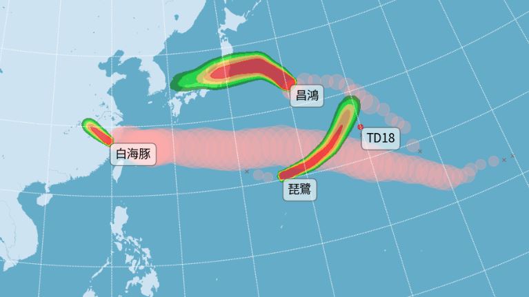 四旋共舞超熱鬧!粉專曝季風環流圈籠罩