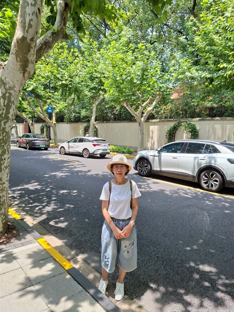 陳佩琪開轟質疑她北京行的名嘴是從龍發堂逃跑出來的。（圖／翻攝自陳佩琪臉書）
