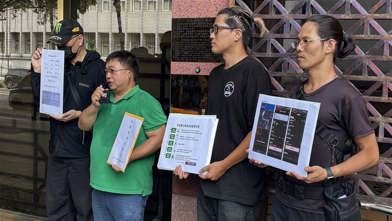 控Uber Eats無視法律 外送員提告詐欺