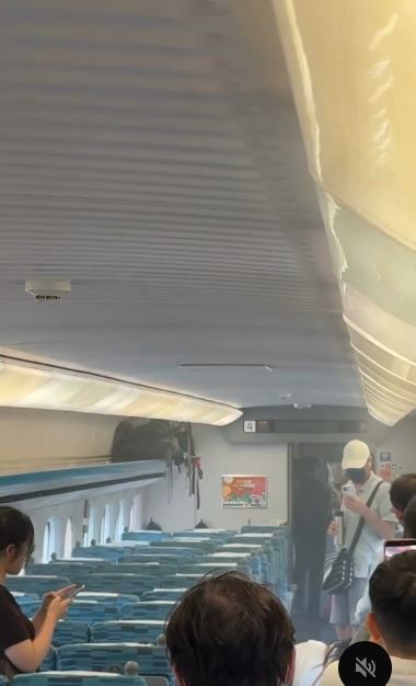 列車長第一時間用滅火器撲滅,再包覆滅火毯阻擋火勢燃燒。(圖/億載金城武提供)