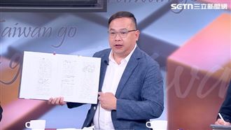 王義川26年資深扁迷！高雄簽名會排2小時