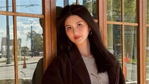 孫芸芸女兒曬精品包　罕吐愛的體悟被告白
