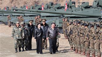 金正恩5萬士兵援普丁 加碼送北韓女工赴俄