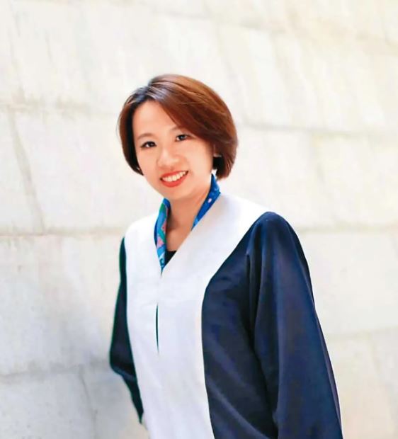 律師陳昱瑄（圖）等人藉仲介BNT疫苗，向慈濟基金會詐得逾十億元。（翻攝陳昱瑄臉書）