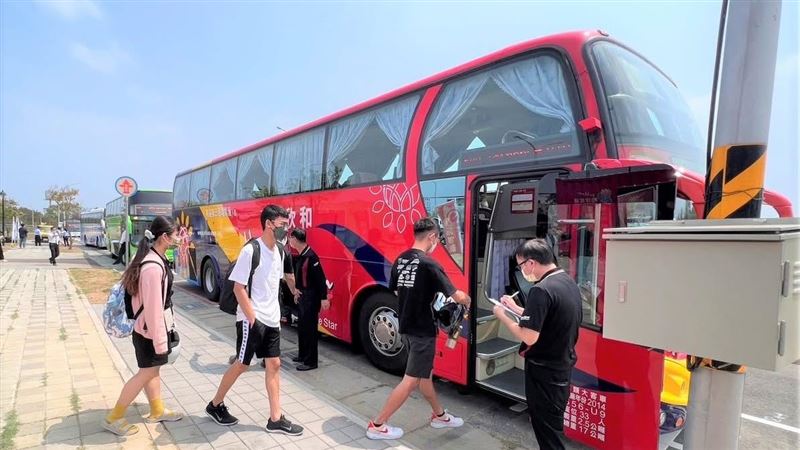 野雞車拚到「客運教父」 和欣創辦人辭世