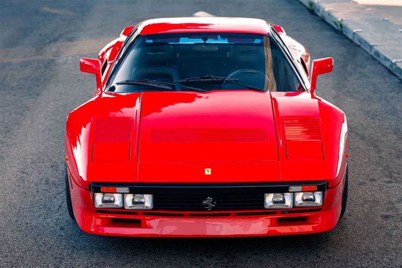 1985年法拉利288 GTO限量超跑。(圖/翻攝RM Sotheby’s網站)