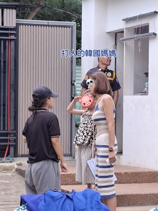 在長灘島對台灣媽媽動粗的韓國女子Jessica。(圖/翻攝自菲律賓遊學討論區臉書)