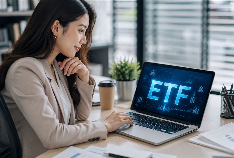 不少投資人都計畫購買適合自己的ETF,做好長期累積資產的打算。(示意圖/AI生成)