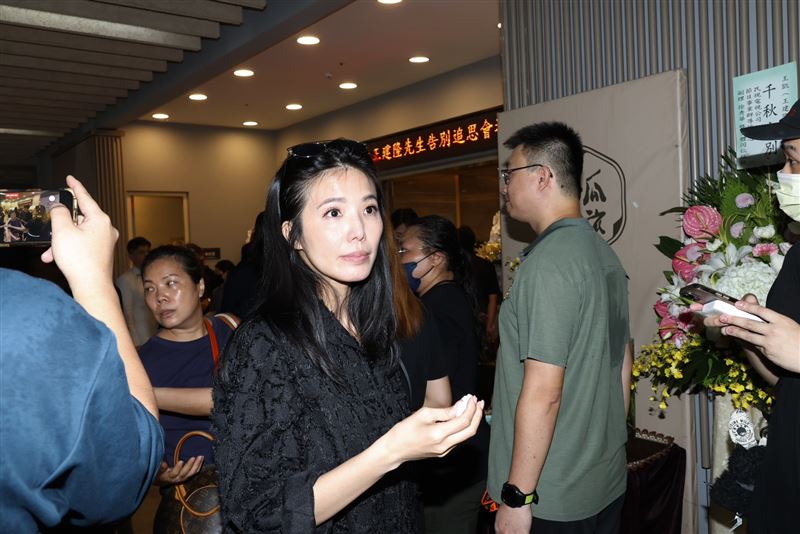 葉華想對王凱媽媽說:「他在台北沒有漏氣,是很驕傲的,很棒!」(圖/記者田俊彥攝影)