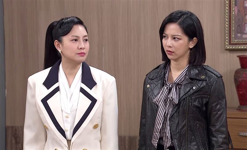 蔡祥（右）劇中面對豬哥挺身而出，戲外遇到騷擾也勇敢蒐證自保。（圖／台視提供）