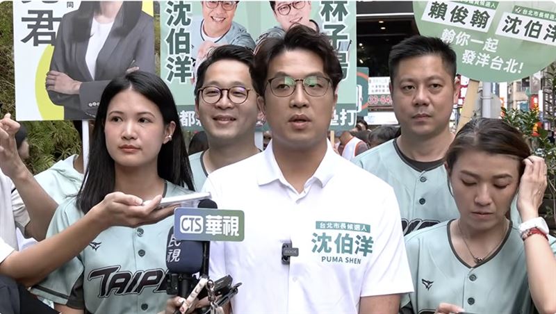 民進黨台北市長參選人沈伯洋今(11)日傍晚赴晴光市場掃街。(圖/翻攝畫面)