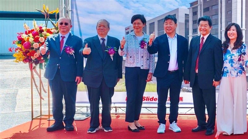 萬元股川湖握3600項專利！老謝揭驚人營收