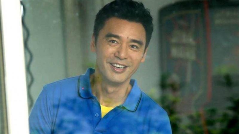 《小城故事》爆紅　鍾鎮濤背債靠小20歲妻