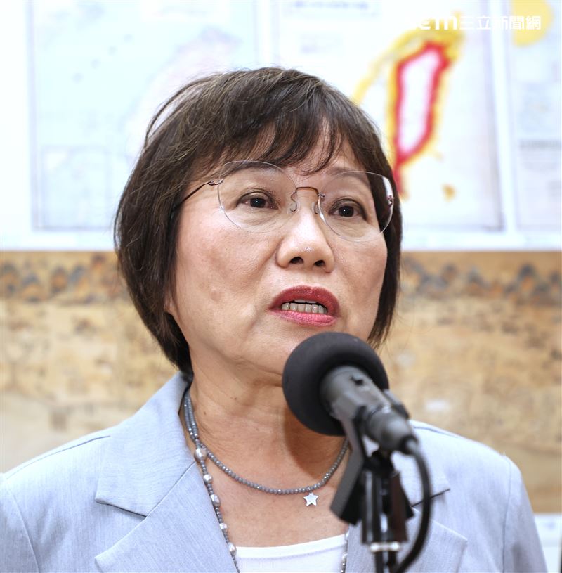 內政部長劉世芳今（12）日在立法院受訪。（圖／記者盧素梅攝影）