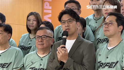 藍營開酸運動驛站　沈伯洋：國際行之有年