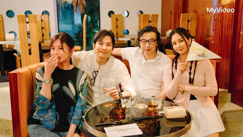 何如芸（左起）、孫協志、林煒與周曉涵共遊台中。（圖／台灣大哥大 MyVideo 提供）