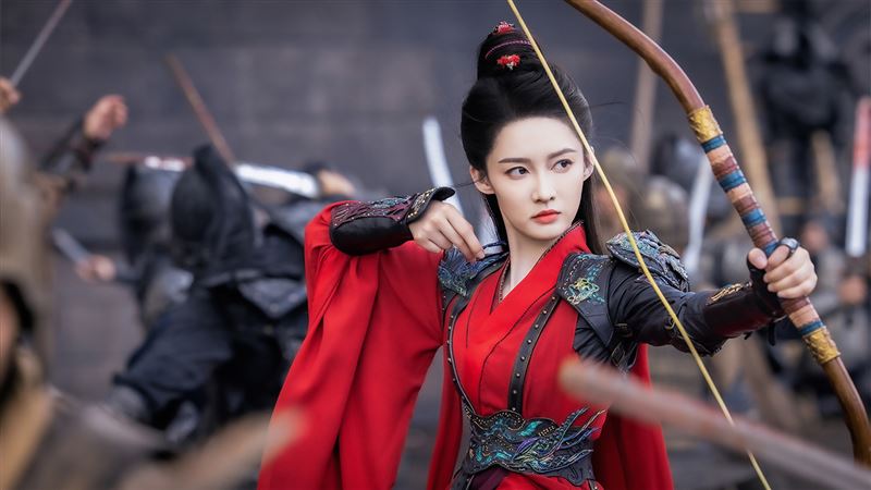 李沁在劇中飾演錦繡國第一神射手「付一笑」。(圖/中天娛樂台提供)