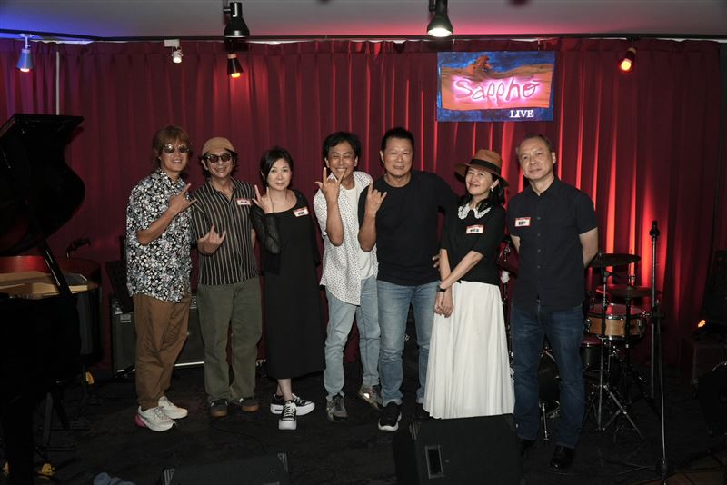 2026臺北非常Live!Sappho「爵士沙龍之夜」熱烈展開,現場藝文名人齊聚倡談Live音樂不可替代性,78場跨界精選演出持續引爆臺北夜生活。(圖/臺北市政府提供)