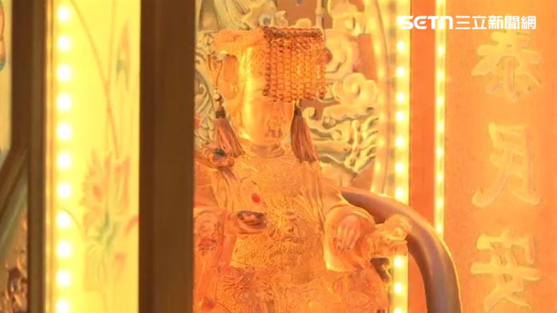 玻璃媽鑾轎移駕北上,不用跑到彰化就能見到女神尊容