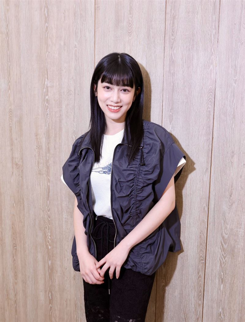 鄭煒齡的媽媽從未反對她選擇美術、模特兒或演員這條路。(圖/記者田俊彥攝影)