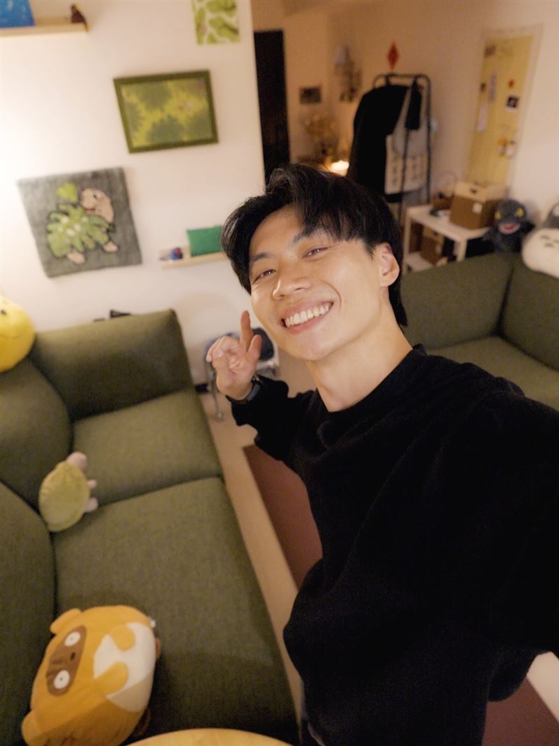 建文為Joeman攝影和剪輯師，日前因認真負責的工作態度在網路上引起熱議。（圖／翻攝自IG @chunwen0930）