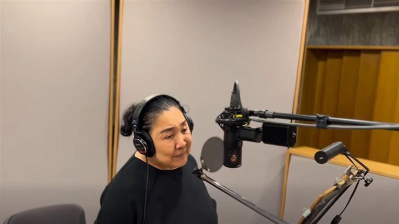台語歌壇大姐大陳盈潔今(12)日晚間傳出病逝消息,享壽72歲。(圖/翻攝自臉書)