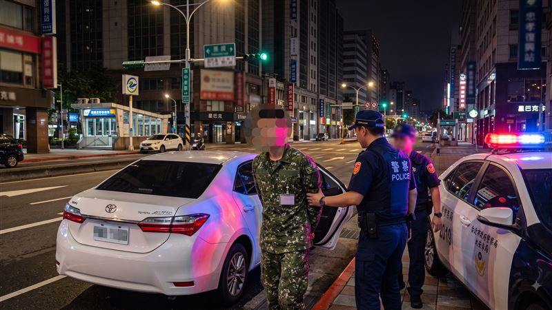 現役軍人吸食「喪屍煙彈」後,開車上路在台北市大安區忠孝東路三段被攔查。(示意圖/AI製圖)
