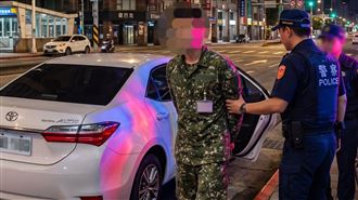 職軍染毒「吸喪屍煙彈」上忠孝東路被活逮