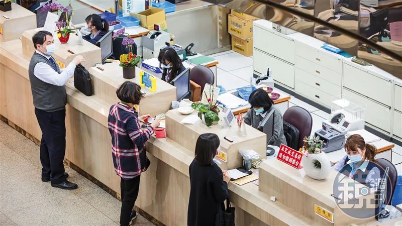 AI沒錯槓桿卻要命　揭台灣六貸隱形危機