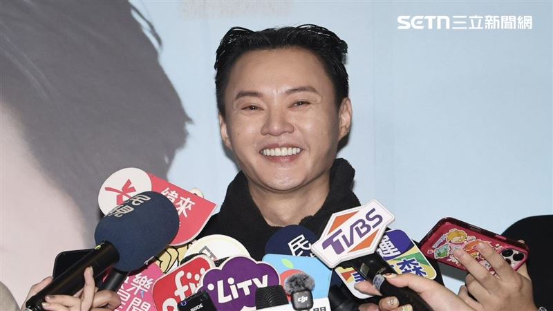 許富凱悲慟陳盈潔逝世！曬合照發文追悼