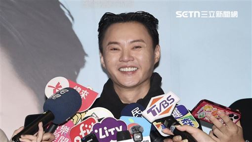 許富凱悲慟陳盈潔逝世！曬合照發文追悼